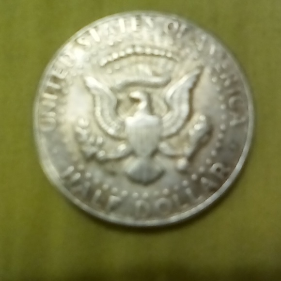 1966 Kennedy half dollar - Picture 2 of 4